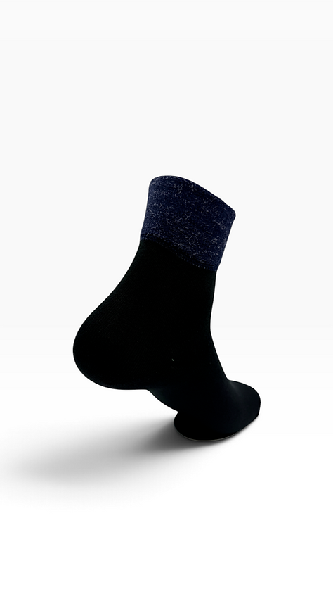 Contrast Top Socks