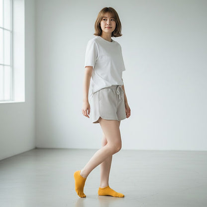 Low-Gauge Sneaker Socks