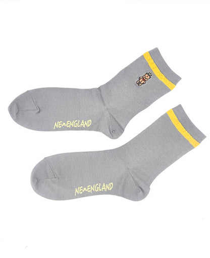 NEW ENGLAND embroidered glitter line socks